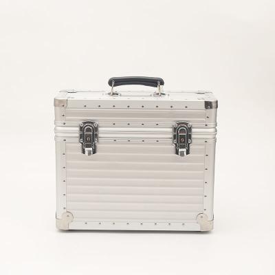 China Caja de aluminio de Case Silver Flight del piloto con la guarnición modificada para requisitos particulares en venta