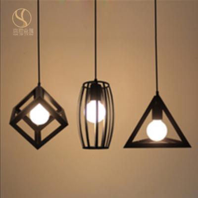 China Retro Metal Style Iron Metal Cage Ceiling Geometric Pendant Lamp Industrial Hanging Lights Chandelier for sale