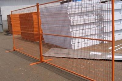 China Portable Orange Perforated Welded Wire Mesh Fencing 2 Meter Height for sale