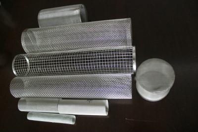 China Filtro perforado soldado con autógena del tubo de la malla del acero inoxidable agujero de 0.8m m - de 10m m Φ en venta