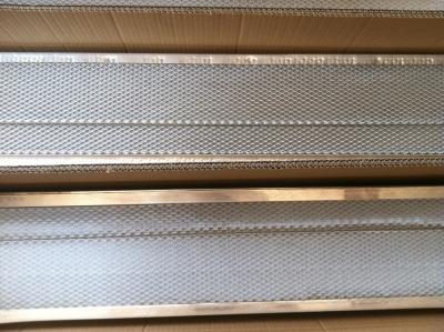 China Gutter Mesh Steel Metal Sheets Leaf Guard Wire Mesh Expanded 304 Stainless Steel for sale