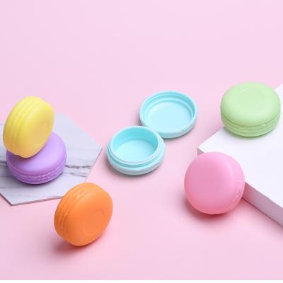 China Luxury Empty Lip Balm Container Lip Balm Jar 10g Cosmetics Packaging Fancy Macaroon Cream Jar for sale