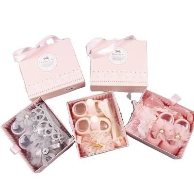 China Protect New Baby Princess Gift Box Set for Newborn Baby Socks Shoes for sale