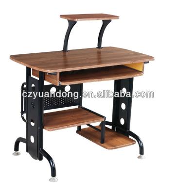 China Simple Modern Steel Wooden PC Desk Computer Table for sale