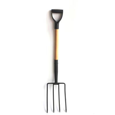 China All Kinds Of Style Factory Price Durable Carbon Steel Garden Spading Hoe And Forks With Wooden Handle for sale