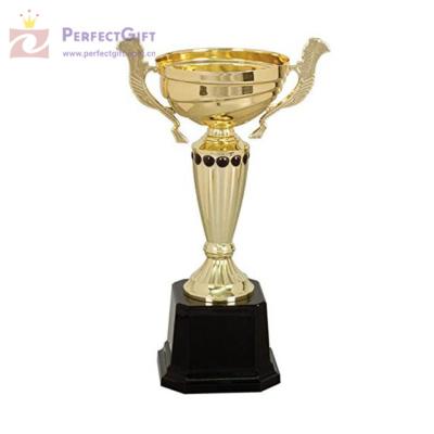 China All over the world quality wholesale award iigh crystal trophy with logo custom for sale