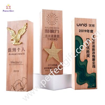 China Worldwide Promotion Stock OEM ODM Fashion Wooden Trophy With Laser / Enamel Print / Logo for sale