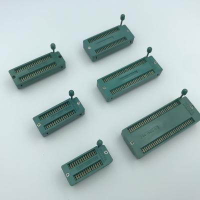 China PCB 1.778mm Pitch Shrink Dip Socket 64 Pin Green Color for sale