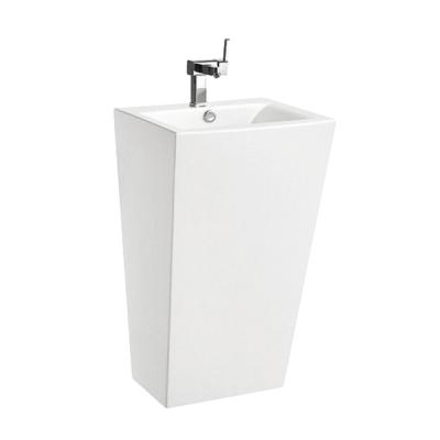 China Easy Clean Luxury Italian Style WC Toilet Set And Ceramic Sanitary Sink PB102 for sale