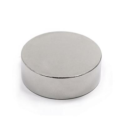 China Industrial Magnet N52 Rate Big Disc Magnets 70mm x 20mm Rare Earth Magnet for sale