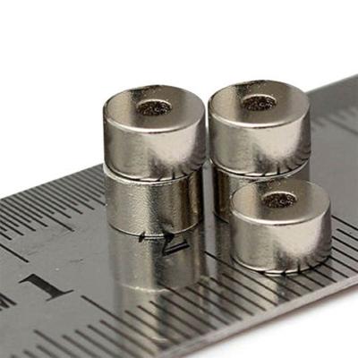 China Industrial Magnet Strong Neodymium Magnet With Countersunk Hole For Furniture for sale