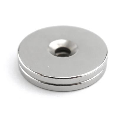 China Industrial Rare Earth Magnets Super Strong Magnet Disc Cylinder Round Neodymium N50 for sale