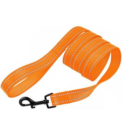 China 2021 Hot Selling Sublimation Polyester Material Pet Reflective Custom Flakes To Rope Vegan Dog Leash for sale