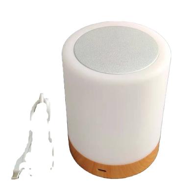 China Minimalist sound triggered 2022smart control wifi friendship light unvoiced intelligent table lamp for sale