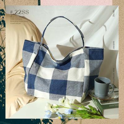 China Fashion custom product summer color plaid handbag shoulder casual style new exquisite cotton and canvas material for lady handbags bag for sale