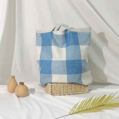 China Custom Preppy Style Product Fashion Canvas Shopping Bag Tote Bag Cotton Canvas Girl Canvas Beach Bag Blue and White Casual Plaid Bag for sale