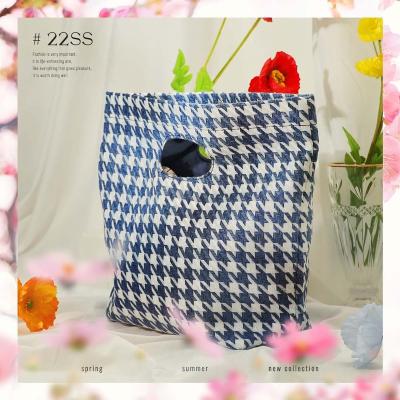 China Custom Women's Handbags Women's Mini Product Packaging Bags Fashion Blue Stitching Plover Pattern Tote Bag Ladies Bag Girl Bag Small for sale