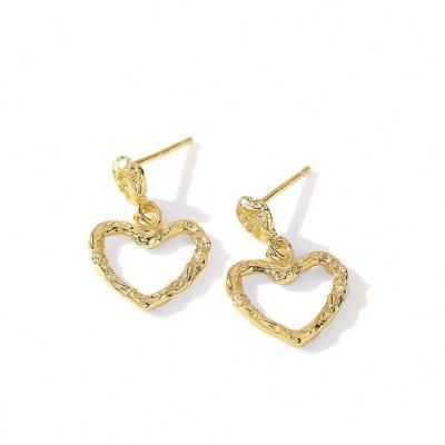 China FASHIONABLE ALE-492 925 Sterling Silver Texured Love Heart Shape Earrings s925 Silver Gold Plated Hollow Heart Drop Earrings for sale