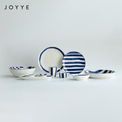 China Joyye Blue Stoneware Sustainable Artistic Ceramic Transparent Clear Glazed Dinnerware Set Dinnerware Sets And White Dishes for sale