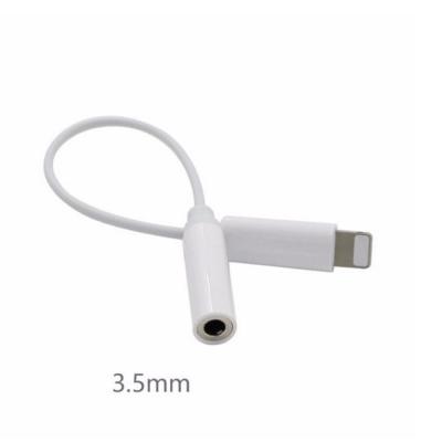 China Multipurpose Iphone Earphone Adapter , Jack Aux Adapter For Iphone 7 for sale