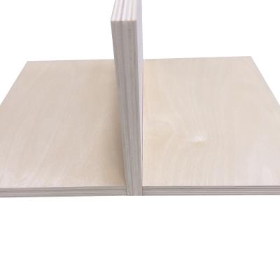 China Cheap x1220x2440 kinds of CARB 15mm 18mm traditional commercial factory price plywood birch plywood plywood for sale