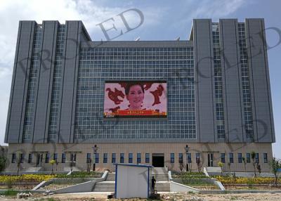 China Shopping Mall Big Led Display Board ,  Easy Fixed Exterior Led Display for sale