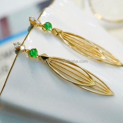 China Long Real Gold Ethnic Marquise Shaped Hollow Design Natural Emerald Diamond Dangle Earrings In 18k for sale