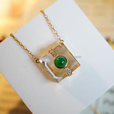 China Other Place Shaped Natural Crystal Round Cabochon Emerald Diamond Necklace Jewelry In 18k Gold For Women Gift for sale