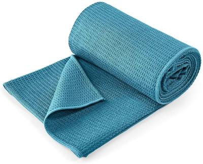 China Custom Waffle Microfiber Sports Gym Fitness Non-Slip Yoga Mat Towel Safe For Embroidery Kids for sale