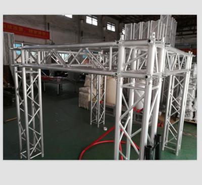 China 6082-T6 Aluminum Alloy Straight Pin Truss 300mm x 300mm / 400mm x 400mm for sale