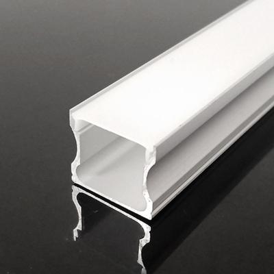 China Parafusos de montaje de ranuras de lámparas de aluminio OEM/ODM Incluido en el paquete en venta