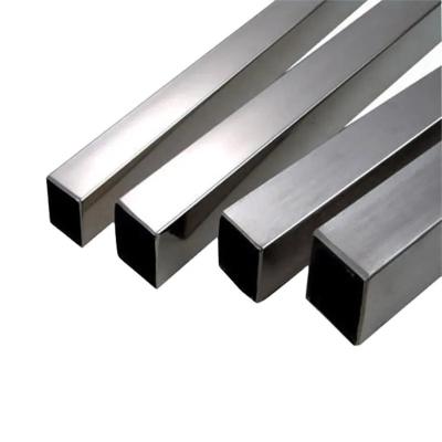 Cina Profili quadrati di alluminio con tubo vuoto quadrato welded/seamless in vendita