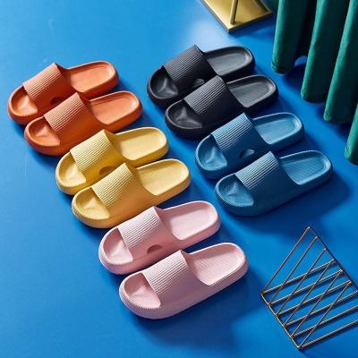 China Anti-Odor 2022 Casual new adult Summer print design open toe outdoor beach Men's Sandals thick soled in stock Beach Flat slippers for sale