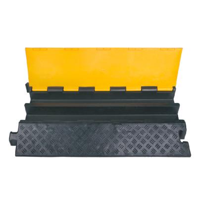 China PVC Coating Rubber Flexible Road Floor Cable Protector Rubber Ramp for sale