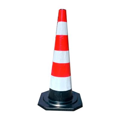 China Pavement Safety Road Construction Cone Traffic Cone Safety Sign Traffic Cone for sale