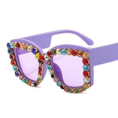 China Luxury Designer Women Square Diamond Sunglasses Bling Rhinestone Shades Sunglasses 2022 for sale