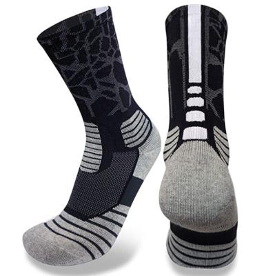 China Breathable Fashion High Quality Outdoor Sports Socks Cheap Running Fitness Tube Socks for sale