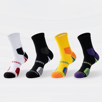 China Wholesale Breathable Thick Running Sports Basketball Anti Slip Socks Sports Socks for sale