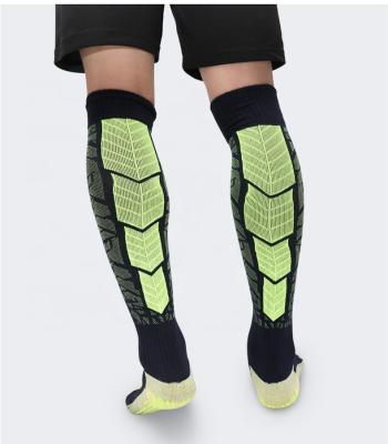 China Highly Elastic Professional Nylon Grip Men's Breathable Polyester Soccer Football Socks for sale