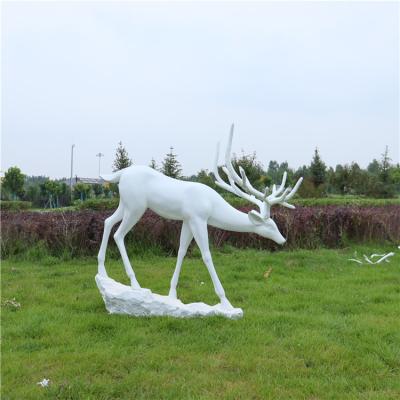 China Europe China factory wholesale new style resin geometric animal for garden decoration for sale