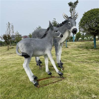 China Wholesale Fashion Large Outdoor Decorative High Quality Resin Craft Animal Christmas Europe Deer For Sale for sale