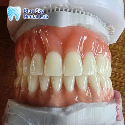 China Naturally Full Denture Acrylic Removable Full Dentures Customizable for sale