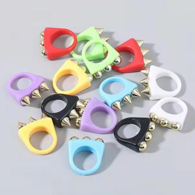 China European and American Rivet Round Resin Ring Hip Hop Hiphop Ring Two Pieces Women's Fashion Exaggerated Lovers Ring Bracelet for sale