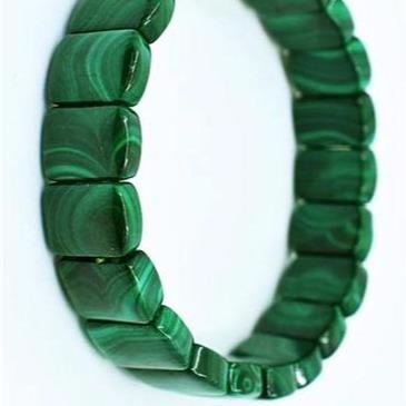 China Wholesale Trendy Rectangle Natural Smooth Malachite Gemstone Oval Charm Bracelet For Gife for sale