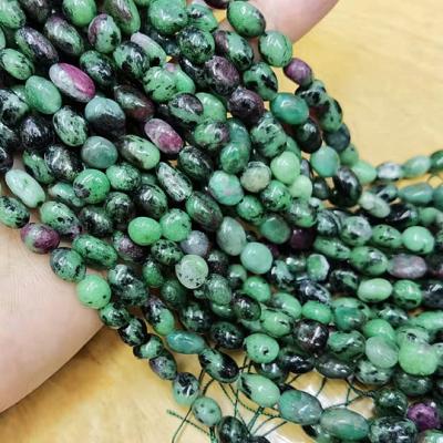 China Polished Beads Strand Natural Gemstone Soft Irregular Shape Ruby Zoisite Tumble Loose Stone Beads For Jewelry Making for sale