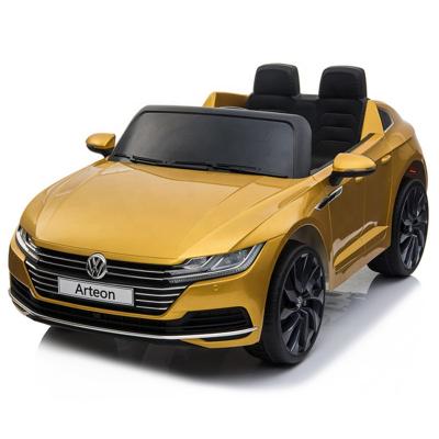 China Ride On Toy Factory Wholesale Hot Selling 12V Electric Kids VW Car Authorized Car Baby Ride On Car With Remote for sale