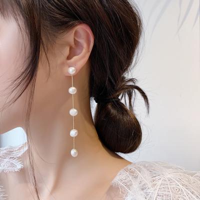 China CLASSIC Freshwater Pearl Drop To Dangle Hook Earrings for sale