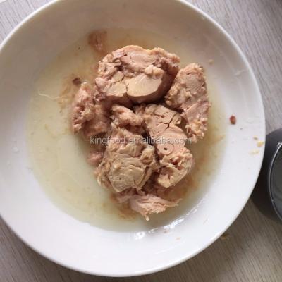 China Canned Light Meat Tuna Chunk in Oil for sale