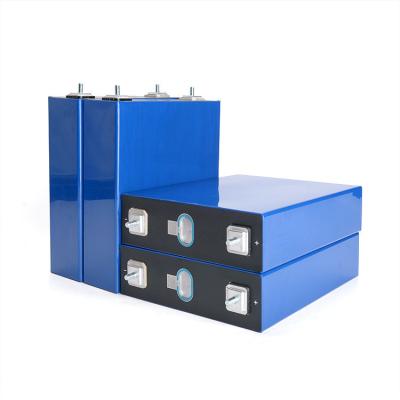 China 3.2V LiFePO4 batterijcel Prismatische 230AH 100AH 320AH Voor Lipo-batterij Te koop