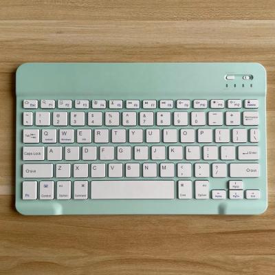 China Radio for xiaomi iphone ipad tablet 10 inch wireless keyboard keyboard Christmas gift Arabic keyboards for sale